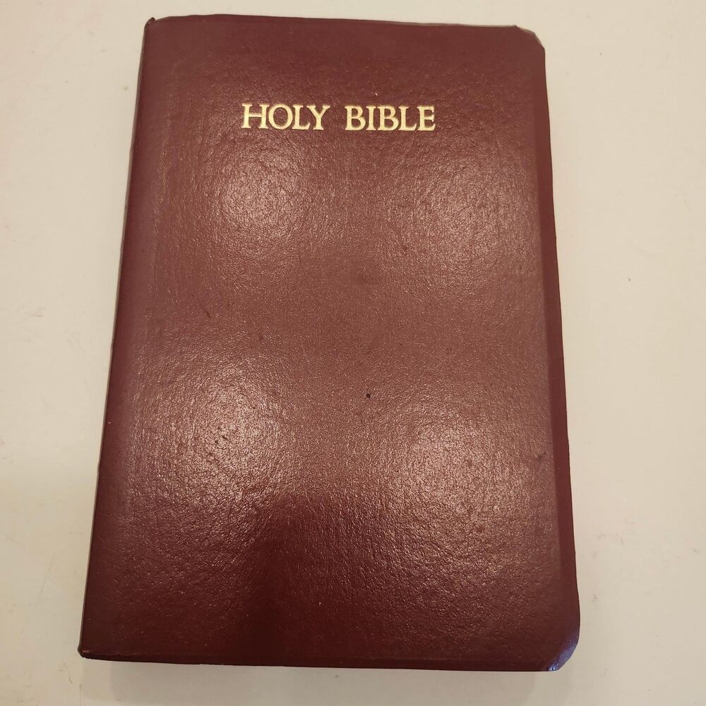 Holy Bible New King James Version 1982 Red Letter Dictionary Concordance Nelson